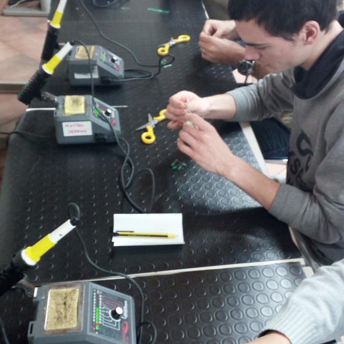 TECNICO ELETTRONICO CON COMPETENZE IN DOMOTICA